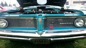 Things-to-do-in-Saskatchewan-show-n-shine-classic-cars