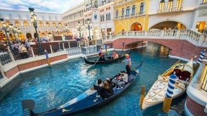 Affordable Las Vegas Venetian Gondola