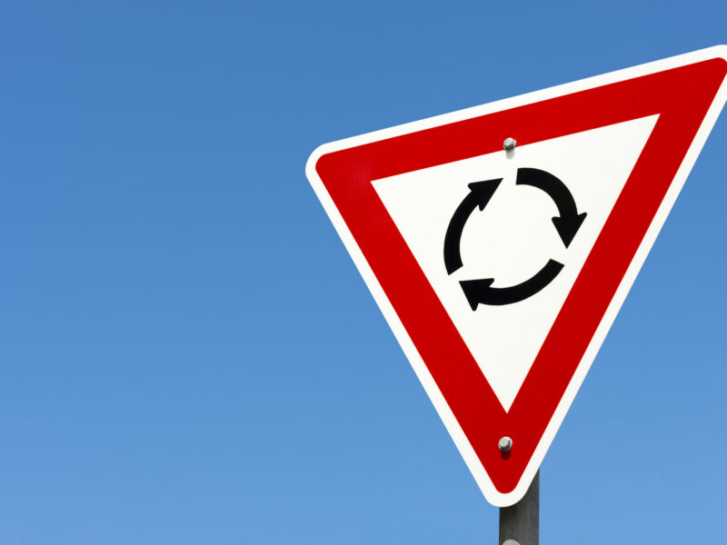 Road Rules Refresher: Traffic Circles and Roundabouts