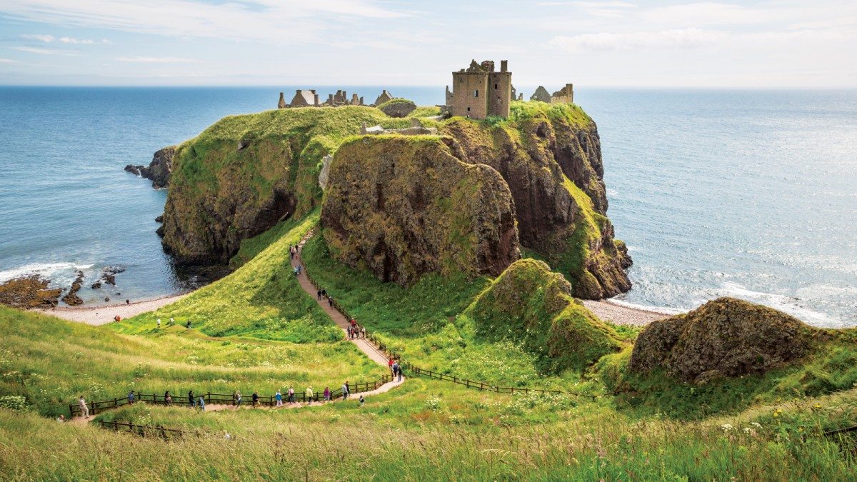 castles to tour in scotland