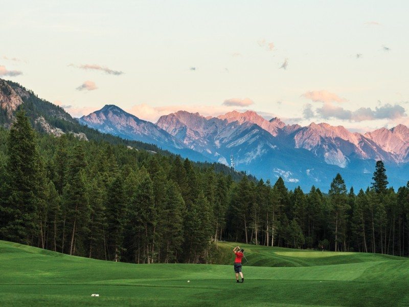 Trail Blazing: Great Canadian Golf Getaways