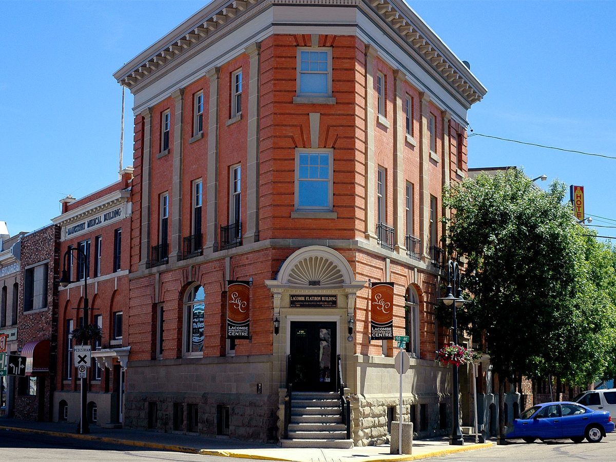 Red Deer Archives AMA