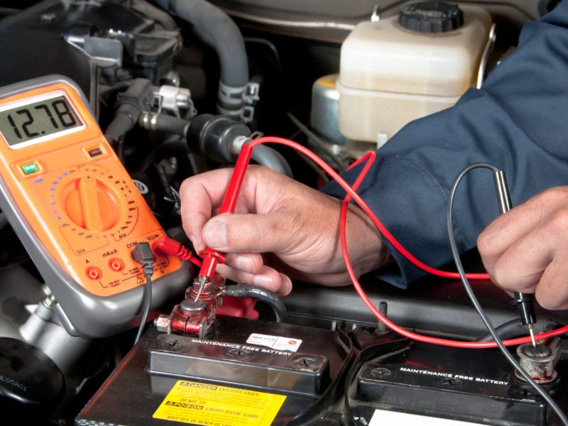 Five Ways to Conserve Your Car Battery