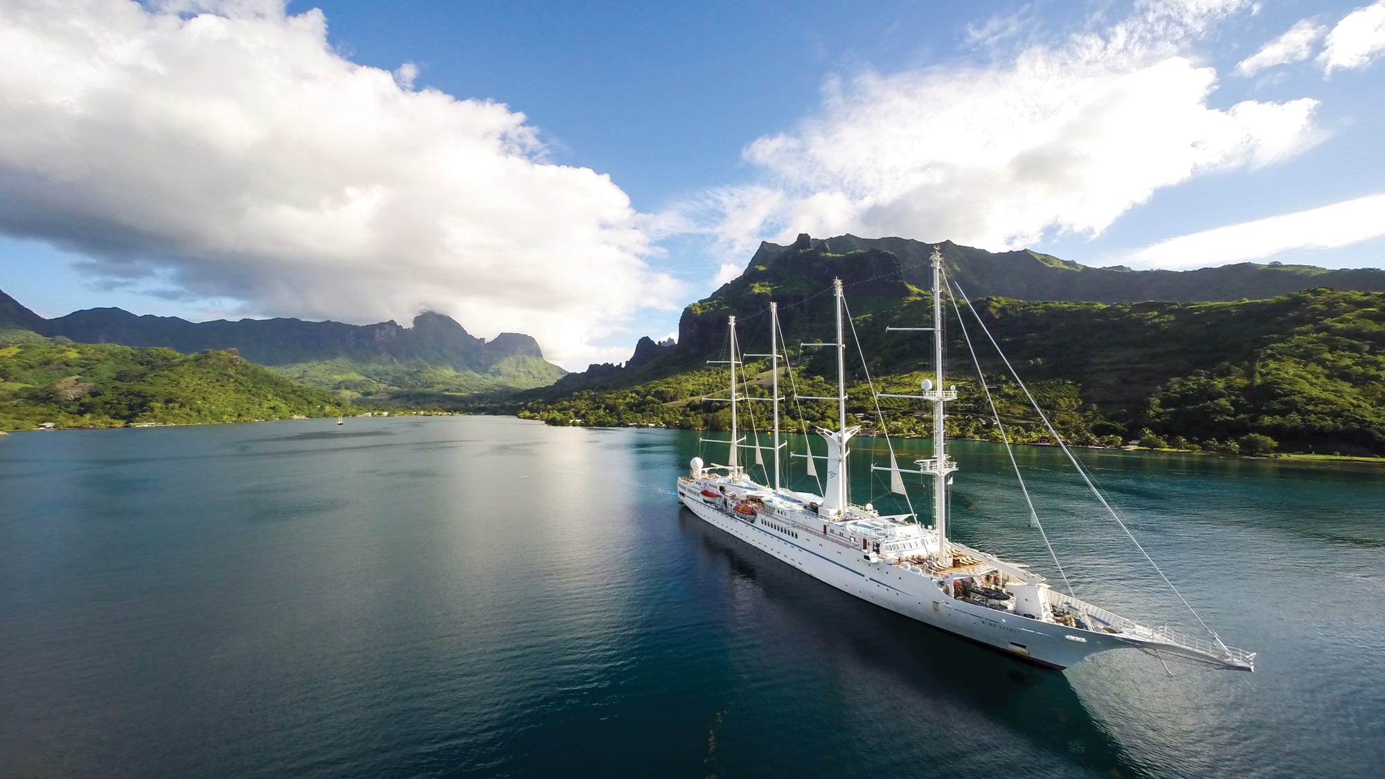 french polynesia small cruise ships