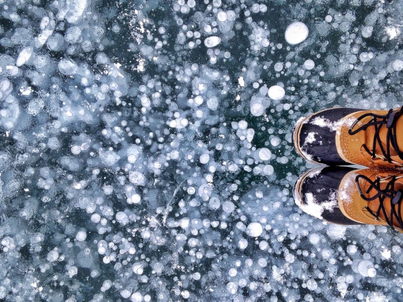 The Frozen Bubbles of Abraham Lake Make International Waves