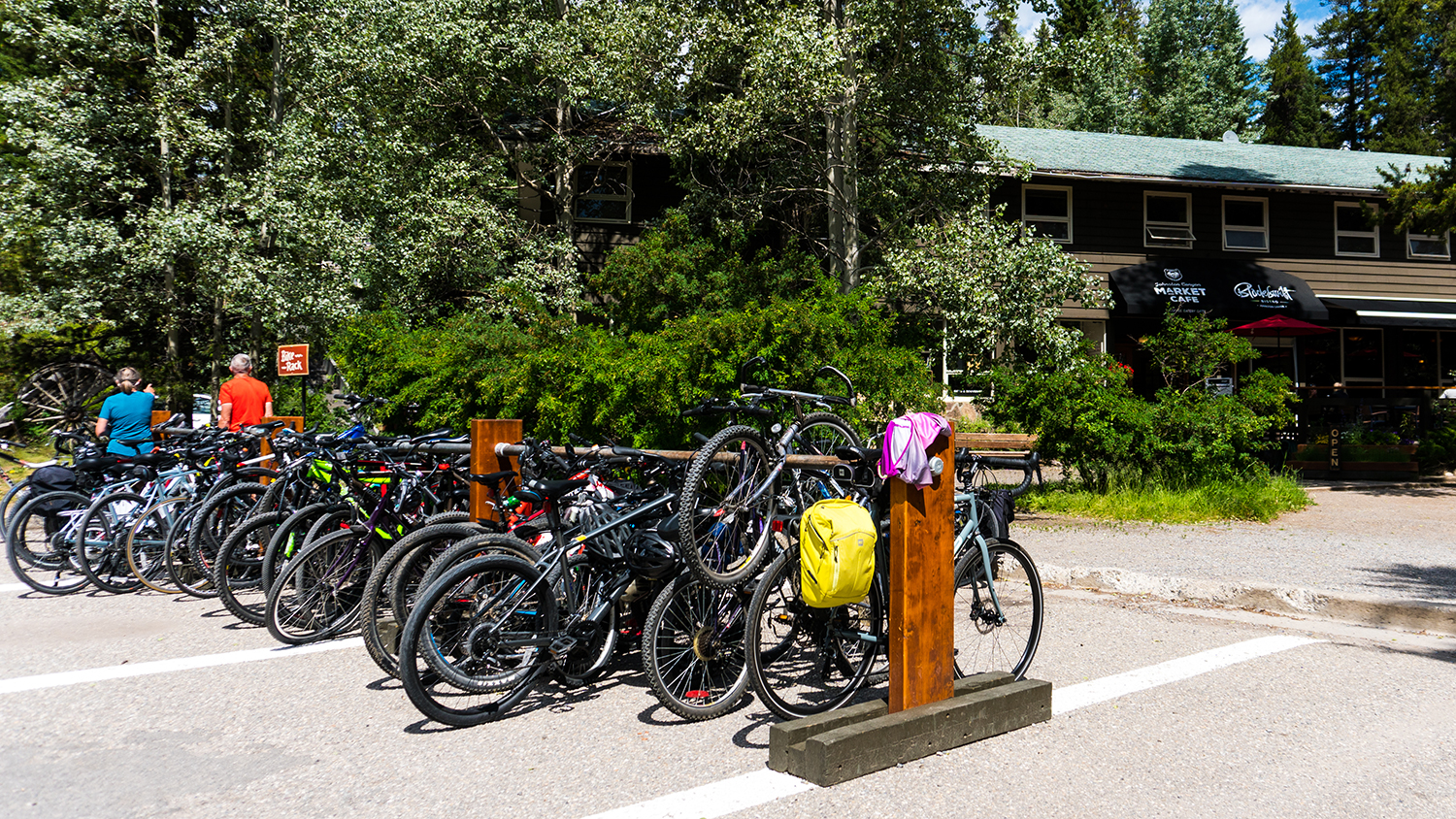 Free Ride: What You Need To Know About Biking The Bow Valley Parkway - AMA